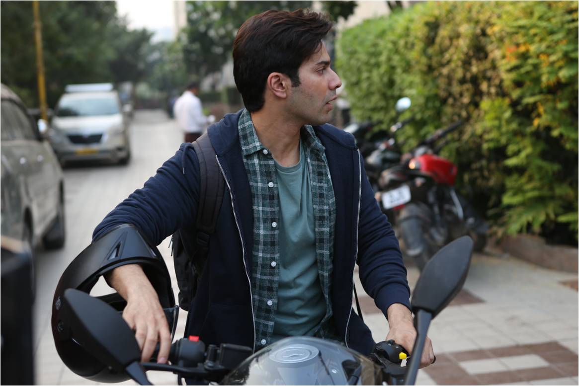 Suzuki GIXXER and October Movie Association, 2018